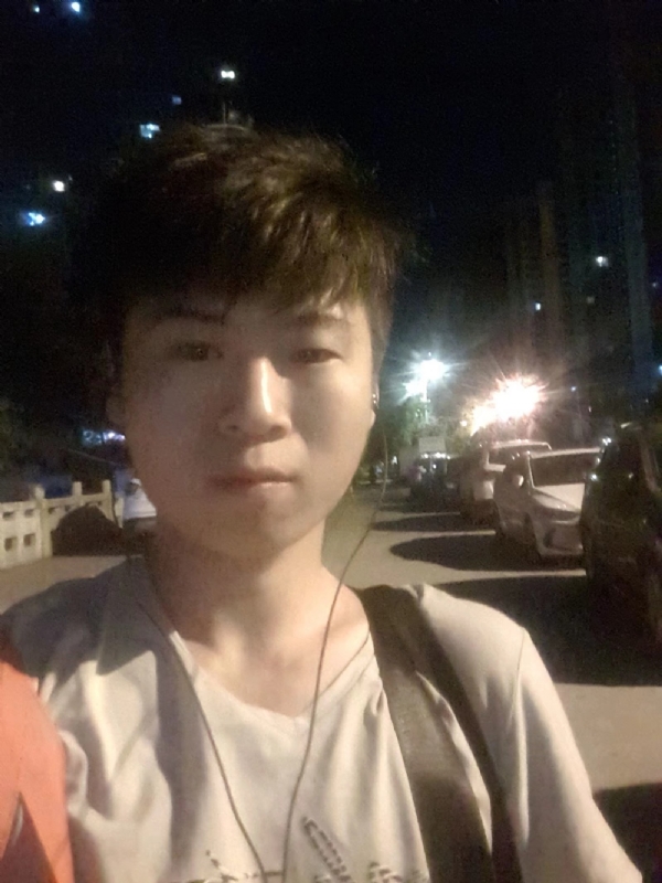 流星的瞬间的第一张照片--屏南征婚网