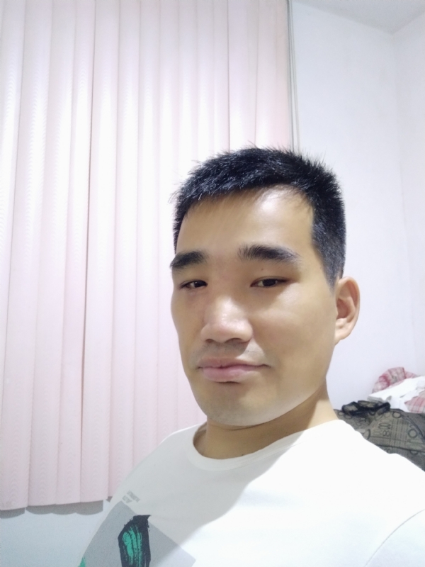 大男孩的第一张照片--屏南征婚网