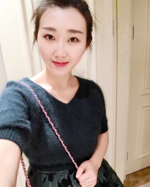 小妮的第三张照片--屏南征婚网