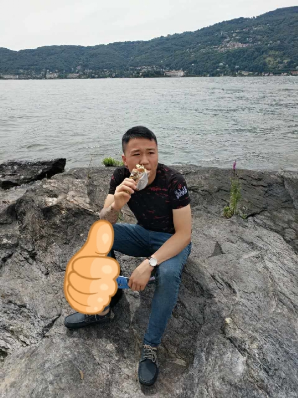 绚烂背后的平淡的第一张照片--屏南征婚网
