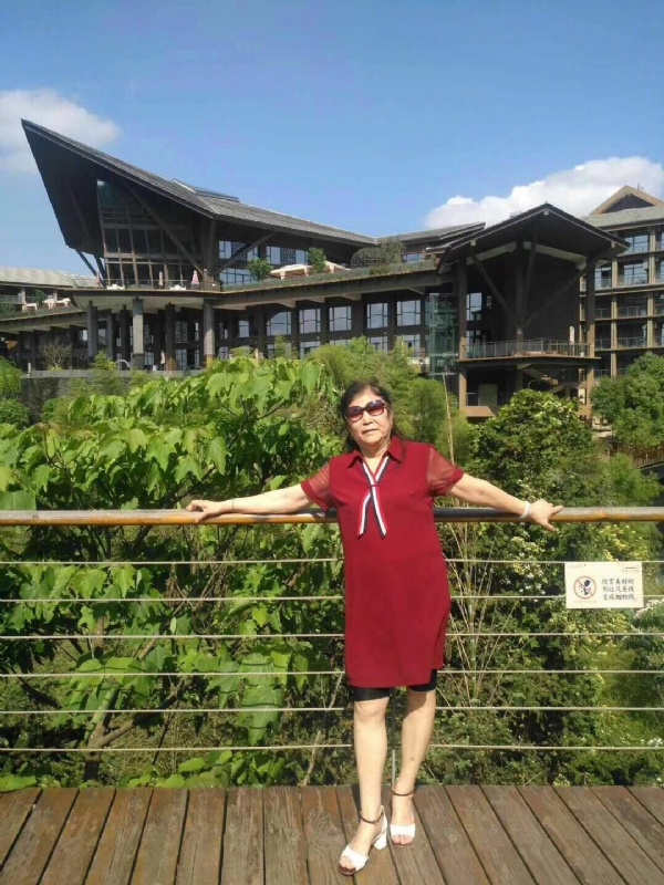 黄姐的第一张照片--屏南征婚网