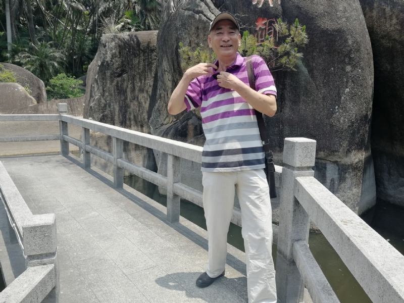 热腾腾的第三张照片--屏南征婚网