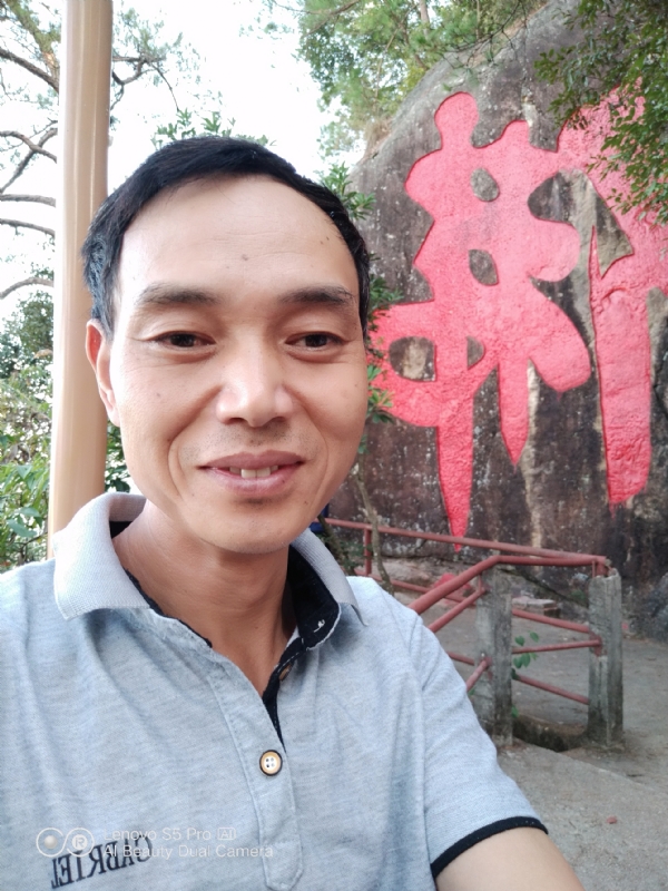 向往彩虹的第二张照片--屏南征婚网