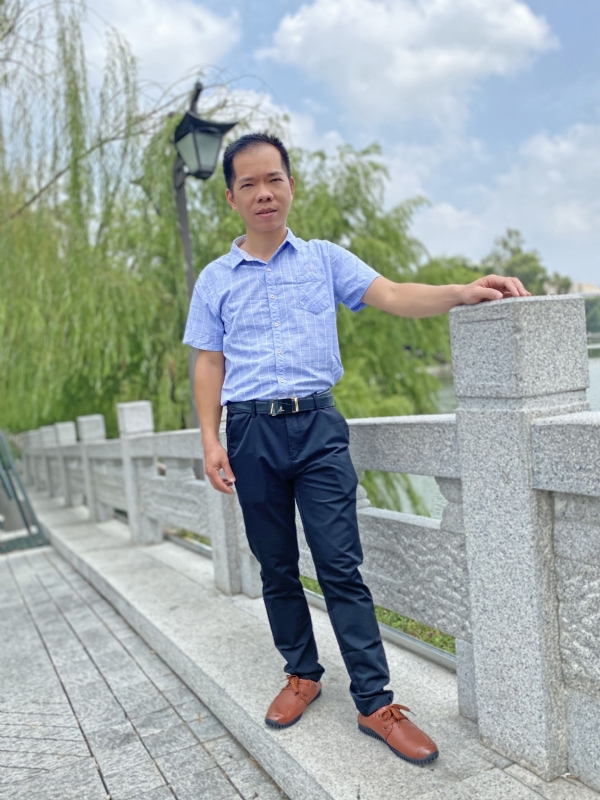 奇峰向阳的第一张照片--屏南征婚网