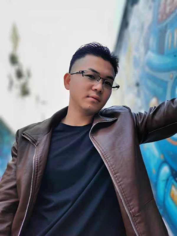 清歌曼舞的第一张照片--屏南征婚网