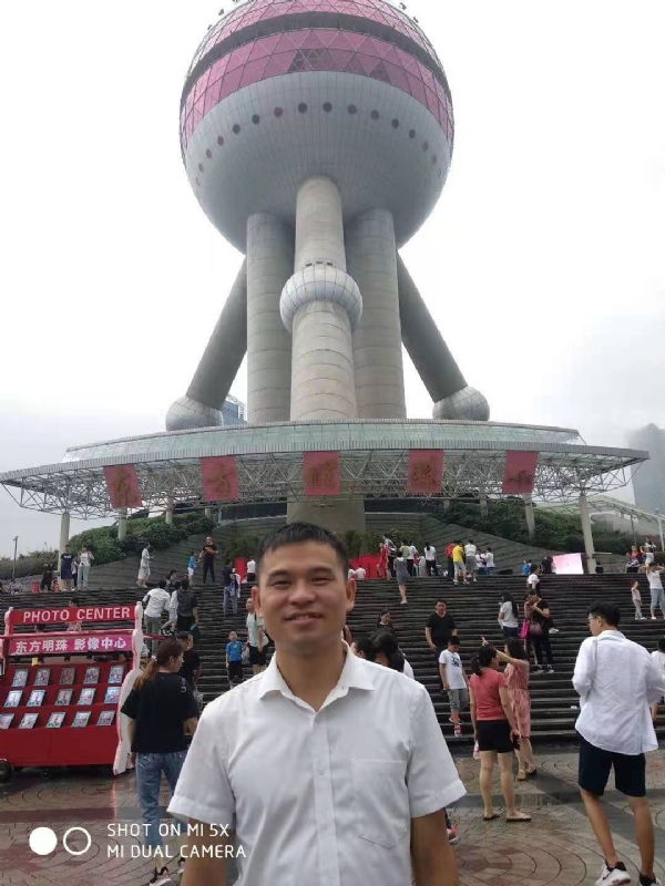 小猫吃老鼠的第一张照片--屏南征婚网