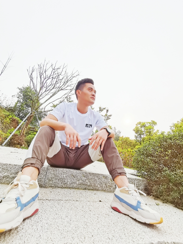 一个人，干净利落的第一张照片--屏南征婚网