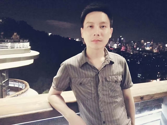幕秋的第一张照片--屏南征婚网