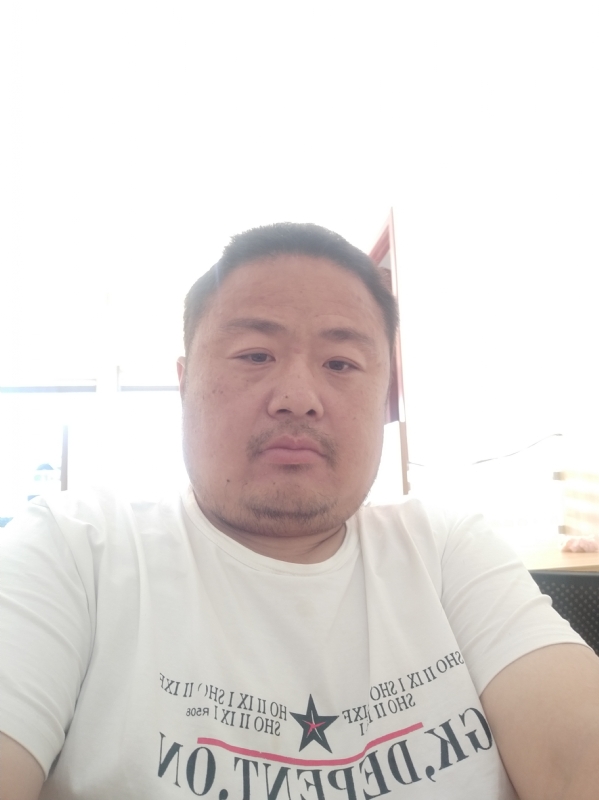 流星隐爱的第三张照片--屏南征婚网