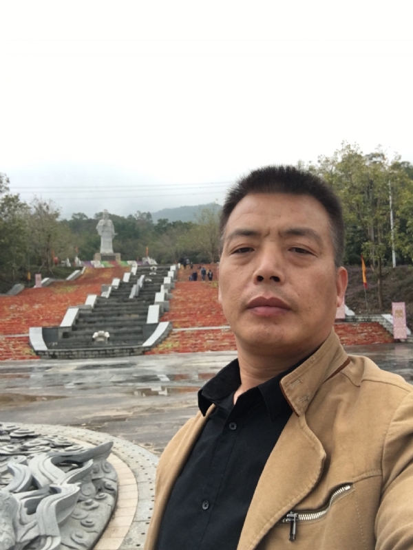 开心的松鼠的第一张照片--屏南征婚网