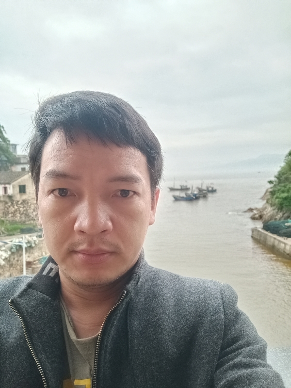 啊亮的第一张照片--屏南征婚网