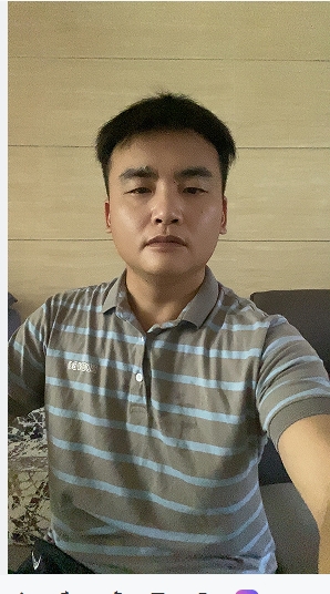 走在红毯那一天的第二张照片--屏南征婚网