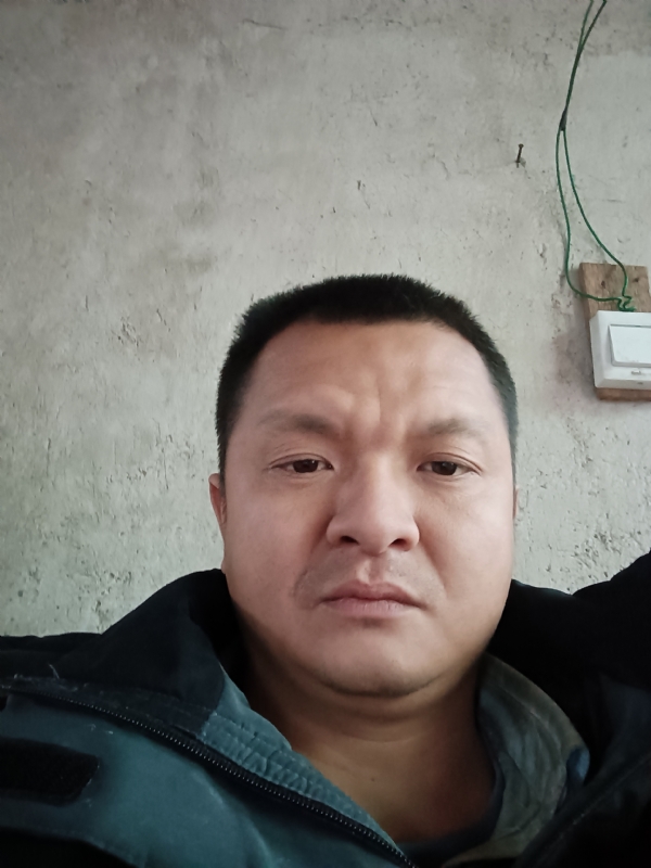 兰成龙的第二张照片--屏南征婚网