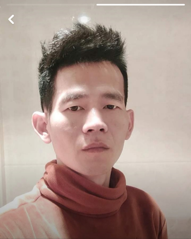 白了少年头的第一张照片--屏南征婚网